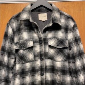 Cozy Black and White Plaid Button-Up Flannel Shirt Jacket